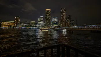 Canary Wharf night pier.jpg